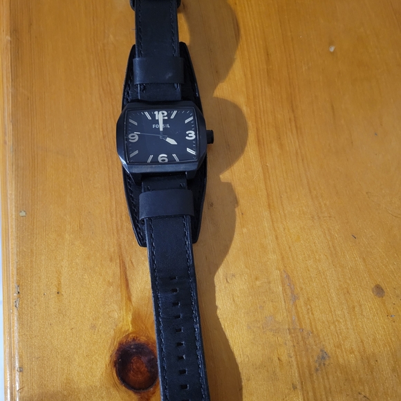 Fossil Roland Cuff Watch - Picture 2 of 5